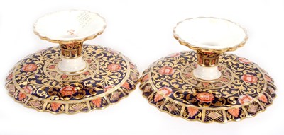 Lot 30 - A 19th Century Copeland tazza together with a...