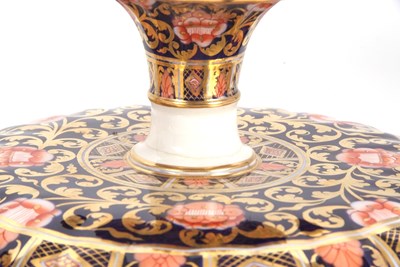 Lot 30 - A 19th Century Copeland tazza together with a...