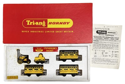 Lot 13 - A boxed Triang / Hornby 00 gauge Stephenson's...