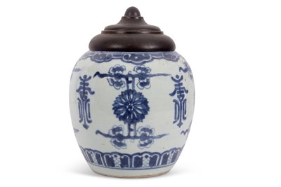 Lot 251 - A Chinese porcelain ginger jar with wooden...