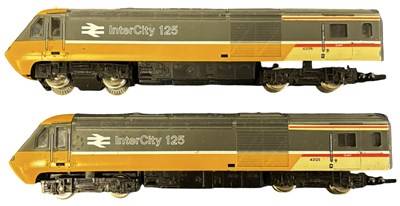 Lot 59 - A pair of Hornby 00 gauge Intercity 125 diesel...