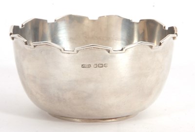 Lot 138 - A George VI silver sugar bowl of plain...
