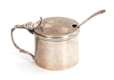 Lot 82 - An Edwardian silver drum mustard pot and blue...