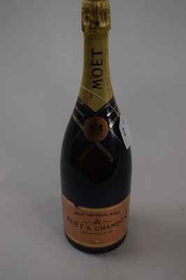 Lot 414 - A magnum of Moet & Chandon Brut Imperial Rose...