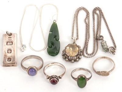 Lot 251 - A mixed lot of jewellery: to include a 1oz...
