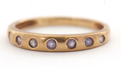 Lot 36 - A 9ct tanzanite ring, with small round...