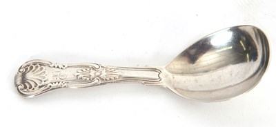 Lot 126 - A William IV silver Kings pattern long handled...