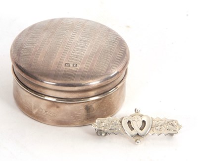 Lot 128 - Mixed Lot: A George V silver circular box and...