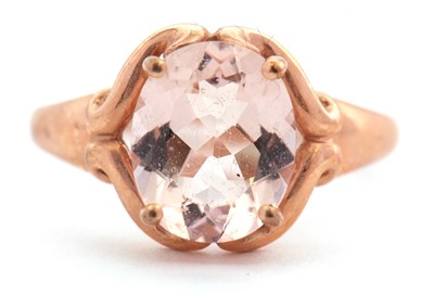 Lot 132 - A 9ct morganite ring, the oval morganite, 11mm...