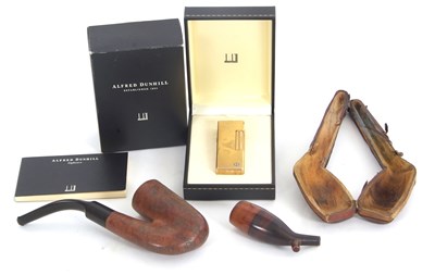 Lot 113 - Mixed Lot: An Alfred Dunhill, London, roller...