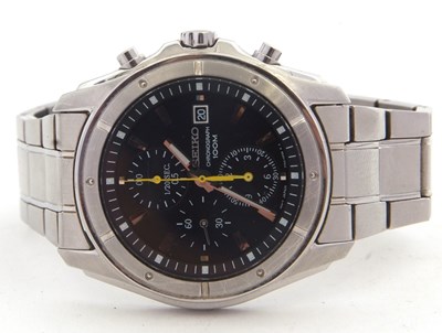 Lot 236 - A gents Seiko chronograph wristwatch, the...