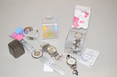 Lot 86 - Mixed Lot: Various wristwatches, makers to...