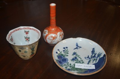 Lot 205A - Mixed Lot: Asian ceramics including a Kutani...