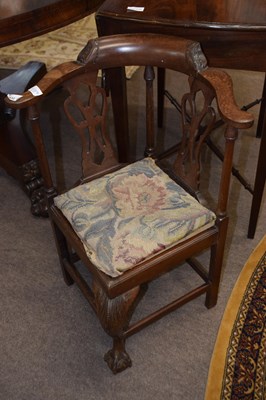 Lot 409 - A small Georgian mahogany child's corner chair...