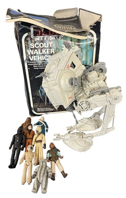 Lot 124 - A vintage Kenner AT-ST walker with original...