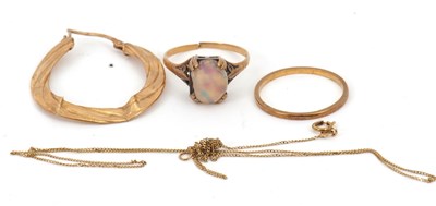 Lot 215 - A mixed lot: to include a faux opal ring...