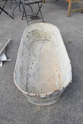 Lot 60 - Vintage tin bath, length 130cm, width 60cm,...