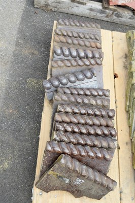 Lot 84 - Quantity of Victorian rope top path edging