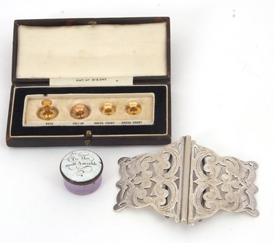 Lot 241 - A mixed lot: to include a cased set of four...