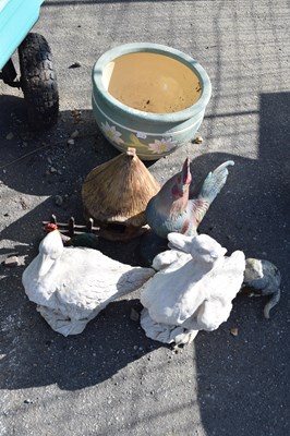 Lot 104 - Quantity of garden ornaments to include ducks...