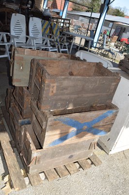 Lot 151 - Quantity of vintage ammo crates