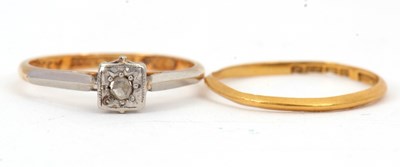 Lot 139 - Two rings: to include an ilusion mounted rose...
