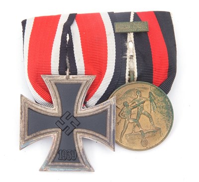Lot 39 - WW2 Iron Cross 2nd Class & Annexation of Sudetemland Medal 1938