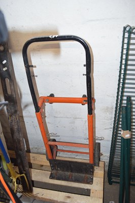 Lot 287 - Domestic sack barrow