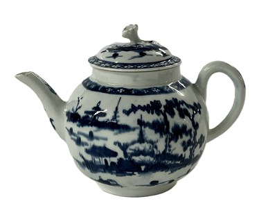 Lot 320 - A Worcester porcelain teapot and cover...