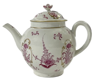 Lot 329 - A Worcester porcelain teapot and cover, circa...