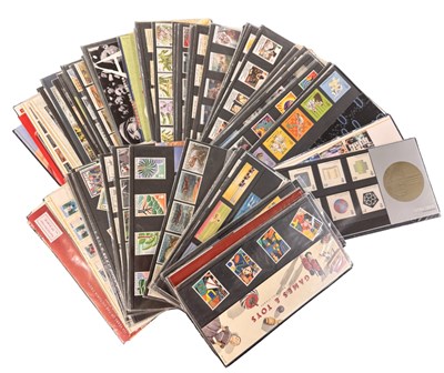 Lot 1152 - ONE BOX: A quantity of GB presentation packs,...