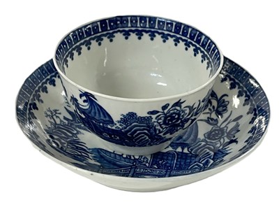Lot 316 - A Worcester porcelain tea bowl and saucer...