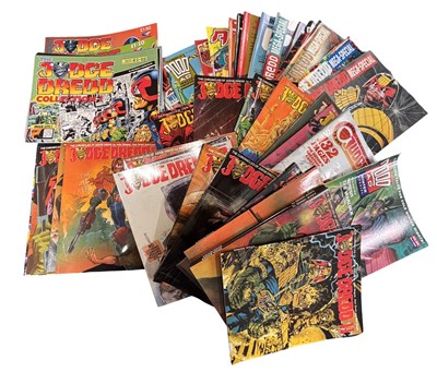 Lot 45 - ONE BOX: Various JUDGE DREDD and 2000AD comic...