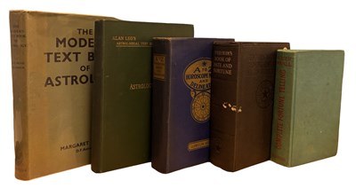 Lot 123 - ASTROLOGY AND FORTUNE TELLING: 5 Titles:...
