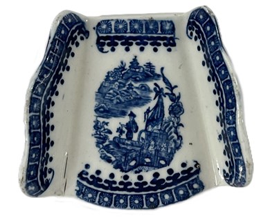 Lot 321 - An 18th Century fisherman pattern asparagus...