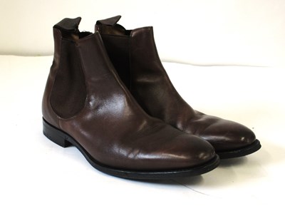 Lot 143 - A pair of gentlemans brown leather Chelsea...