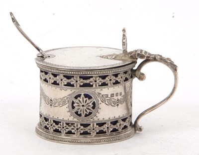 Lot 134 - A George VI silver mustard pot and liner, drum...