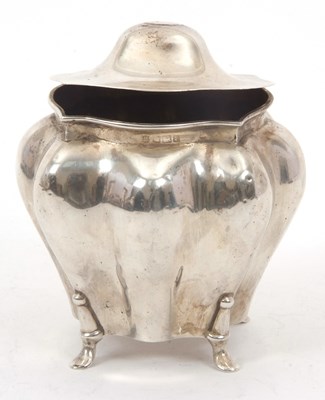 Lot 121 - An Edwardian silver caddy of bombe shape with...