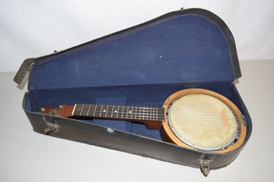 Lot 4 - Keech banjolele