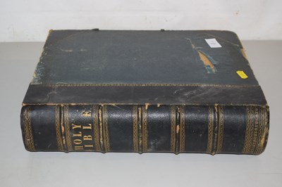 Lot 151A - Victorian family Bible "The People's Bible"