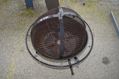 Lot 152b - Metal firepit