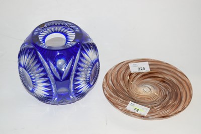 Lot 225 - A small Studio Glass bowl with a brown...