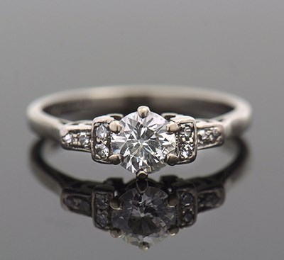 Lot 427 - An Art Deco diamond ring, set with an early...