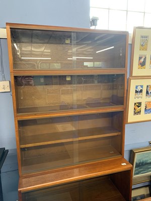 Lot 118 - A mid Century Simplex five section book case...