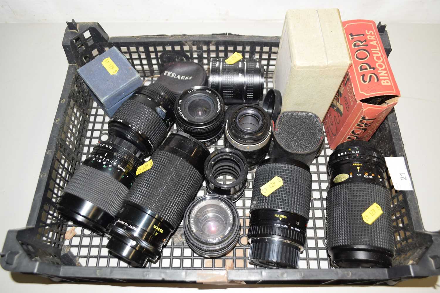 Lot 21 - A box of various assorted camera lenses, sport...