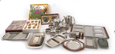 Lot 162 - Mixed lot of mid century stainless steel...