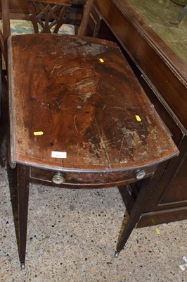 Lot 313 - A Georgian mahogany drop leaf Pembroke table