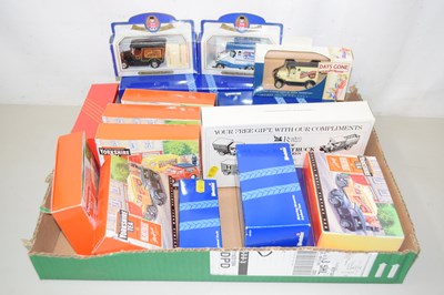 Lot 541 - Model cars, boxed