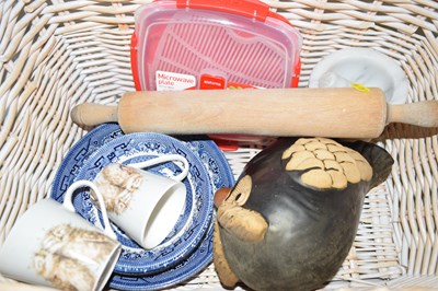 Lot 559 - A basket with a pottery owl, dinner wares,...