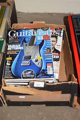 Lot 587 - Guitarist magazines